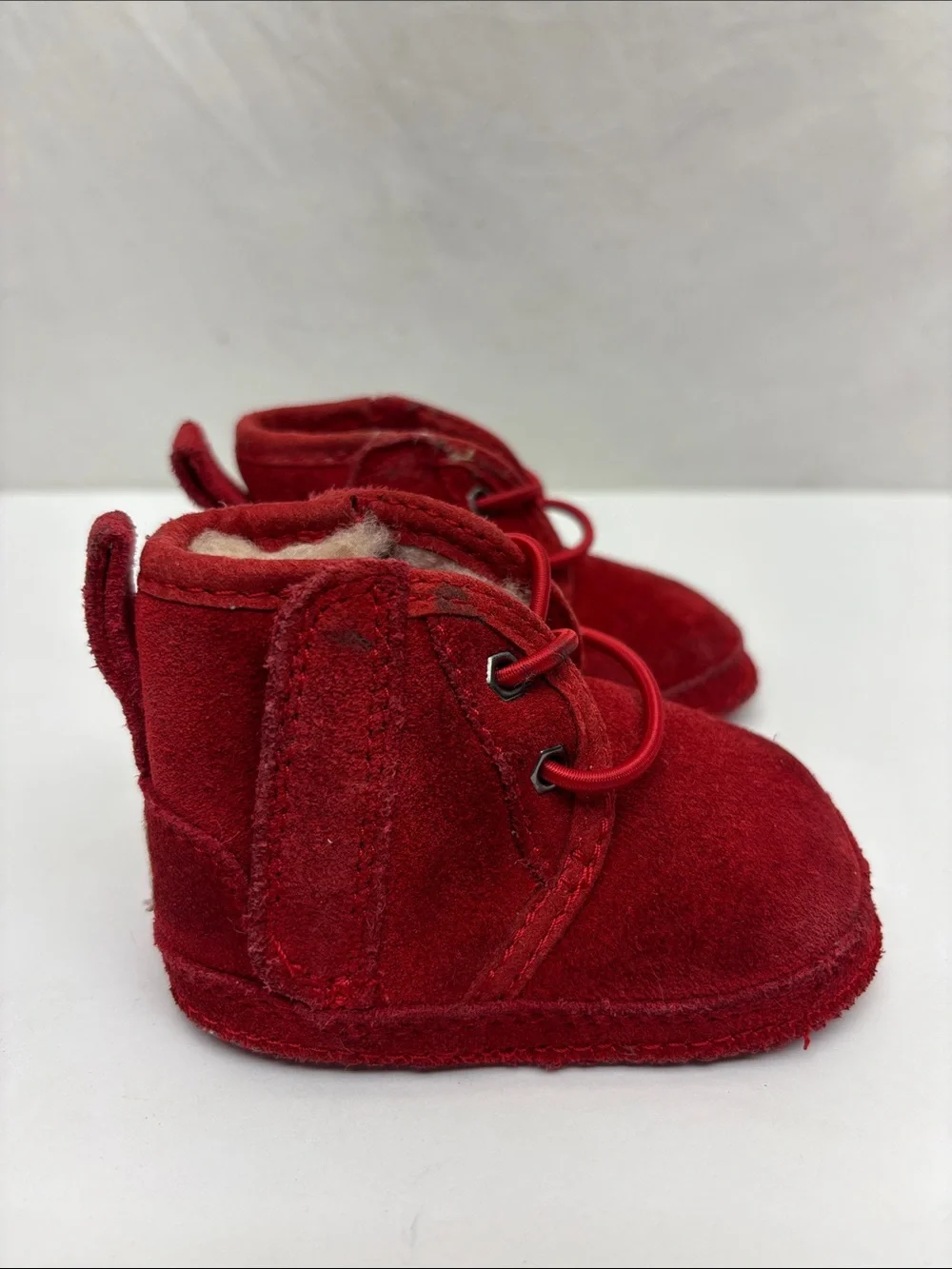 UGG Kids Red Suede Lace-Up Boots, SZ 01 for baby’s, box 73